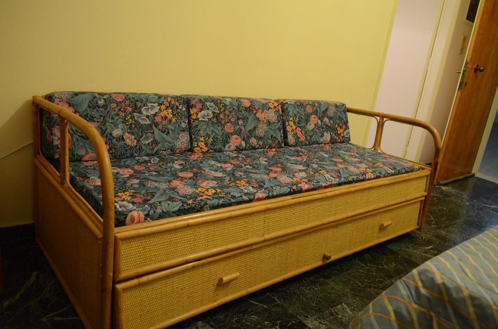 Kineta Apartments Dış mekan fotoğraf
